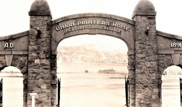 Union Printers Home front arch